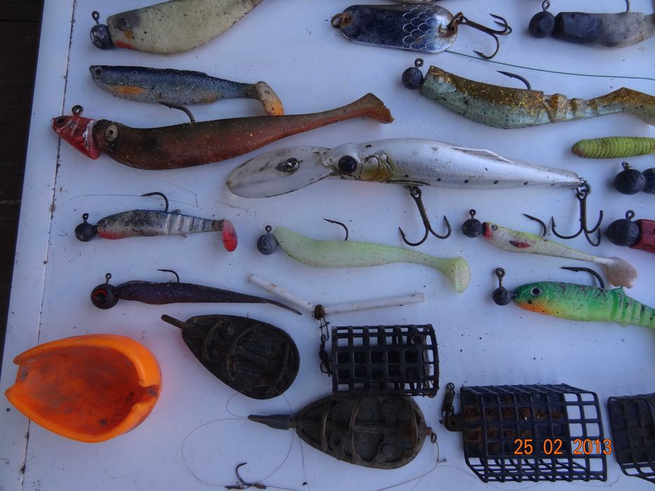 gumy uzbrojone + stalki + węgorz 35 cm