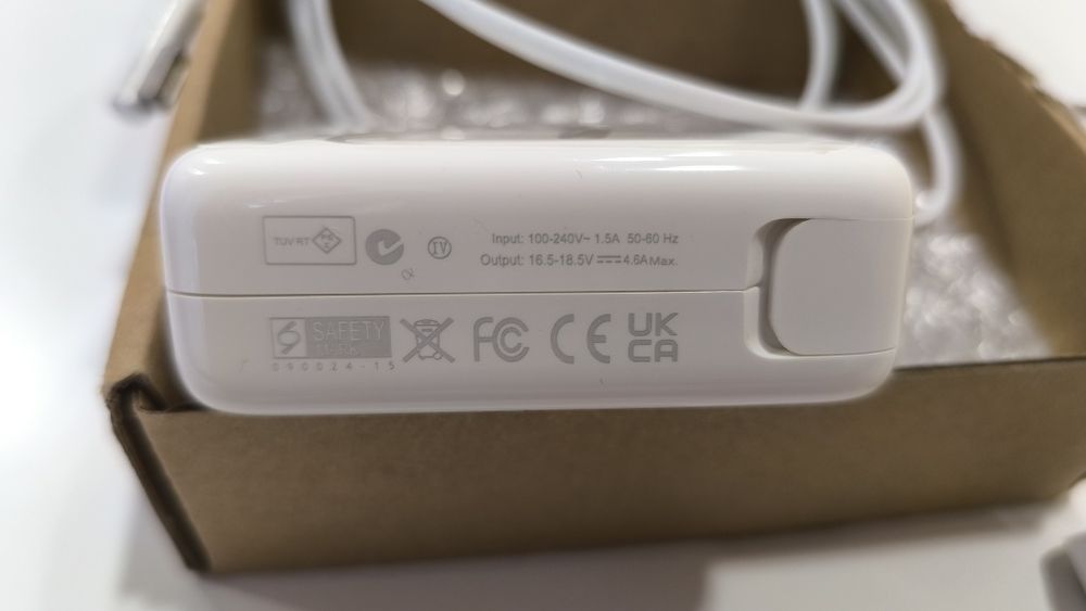 Блок живлення для Apple MacBook