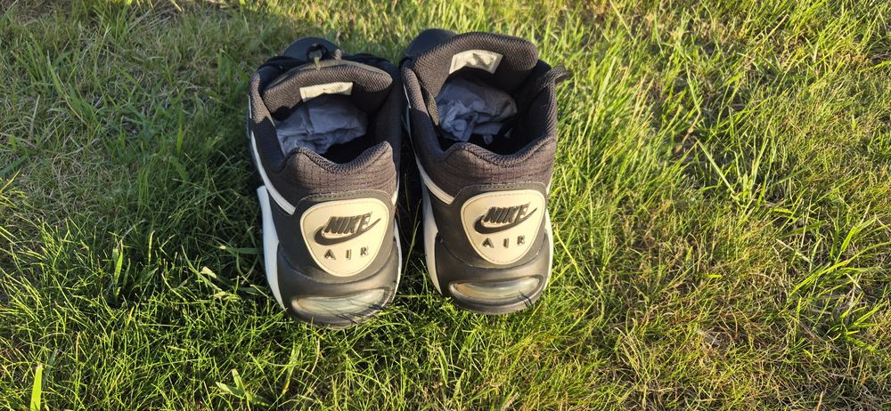 Sneakersy Nike Air Max Ivo