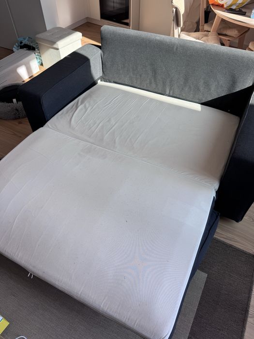 Sofá cama cinzeto/ Azul escuro