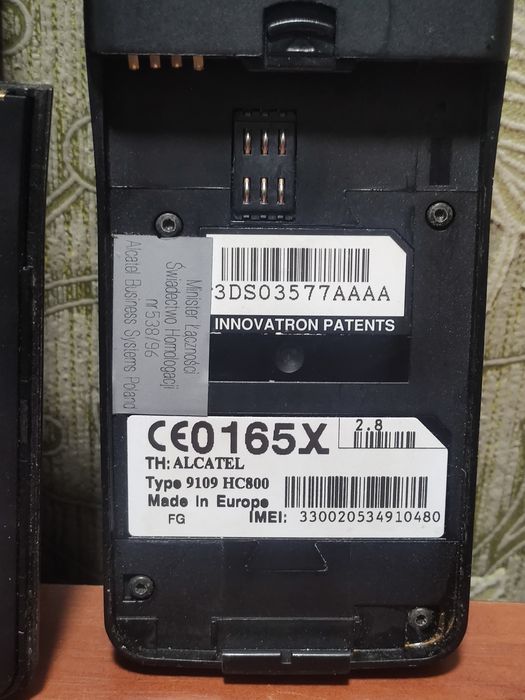 Продам телефон Alcatel hc800