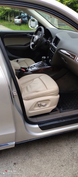 Продам Audi Q5 2015