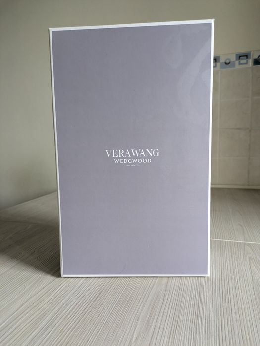 Нові келихи Vera Wang Wedgwood With Love