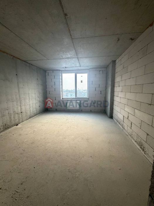 БЕЗ КОМІСІЇ. Продається 3-кімнатна квартира від забудовника.