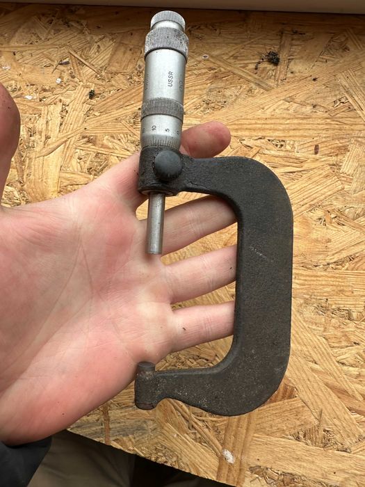 Микрометр Б/У .   !