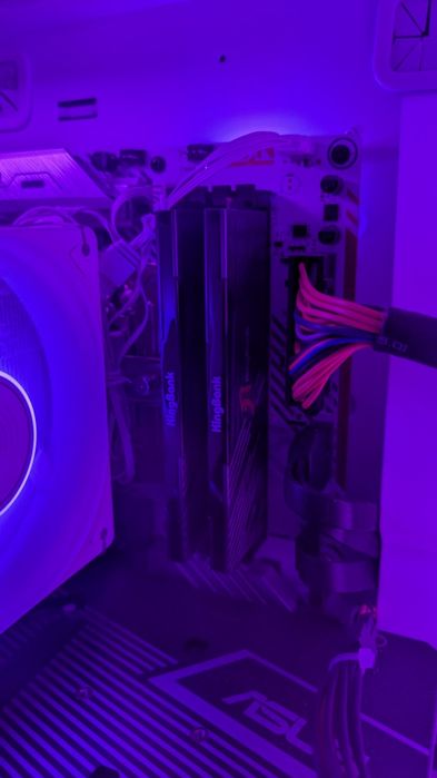 Комп'ютер у зборі r5 7500f rx6700xt Asus am5 сокет 32 ddr5 1tb ssd