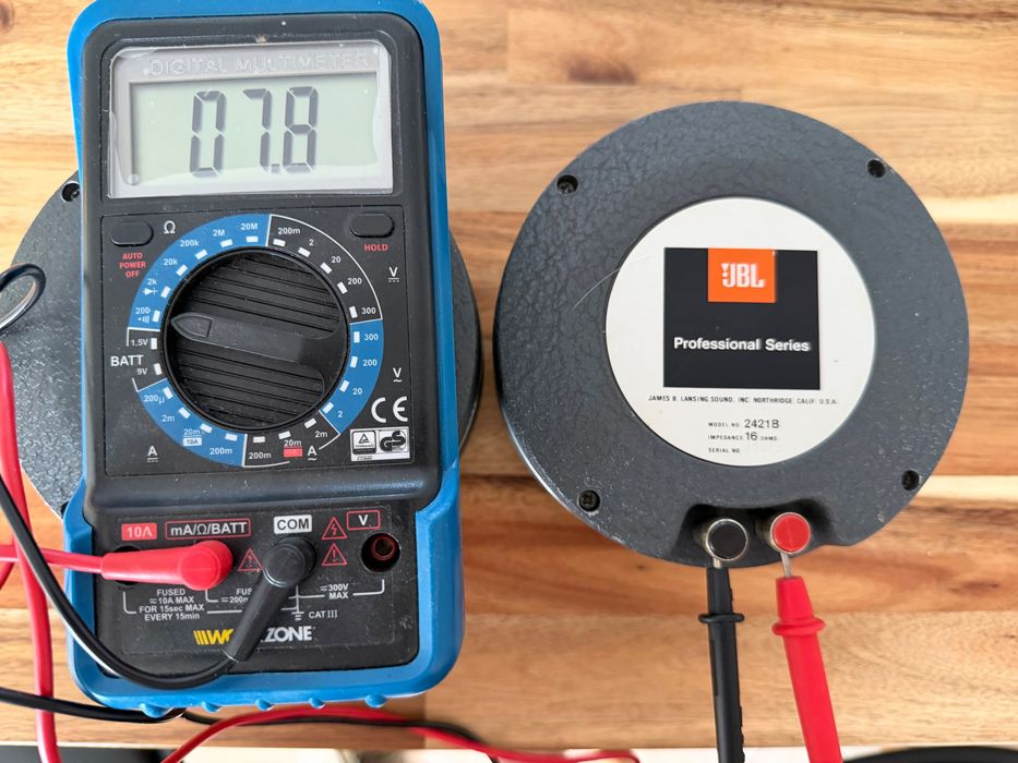 JBL 2421B 16ohms