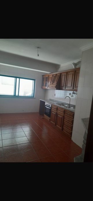 Apartamento T3, para arrendamento, GUARDA ( Urbanizacao Castelos Velhos)