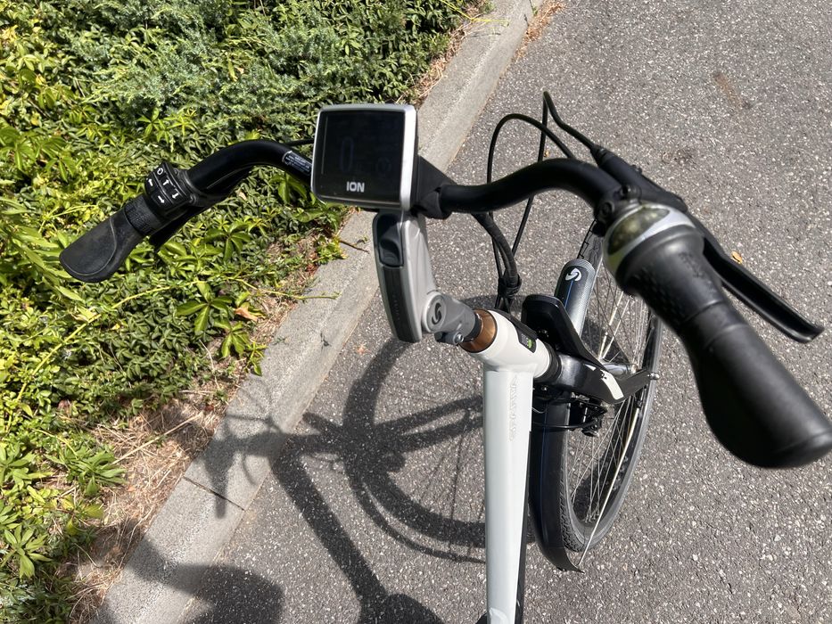 Świetny rower elektryczny SPARTA ION 36V 500Wh centralny YAMAHA 8 biegów NEXUS /A