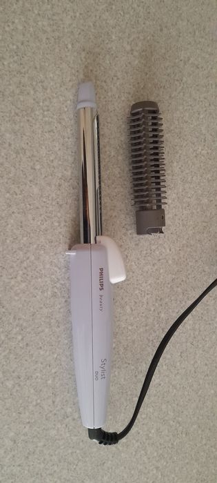 Nowa lokówka do włosów Philips