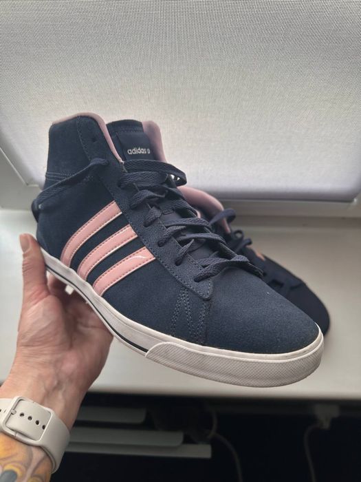 Высокі кросівки Adidas