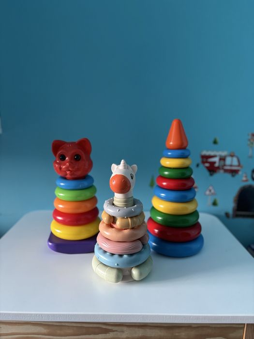 Розвиваючі іграшки,пірамідка,сортер монтессорі