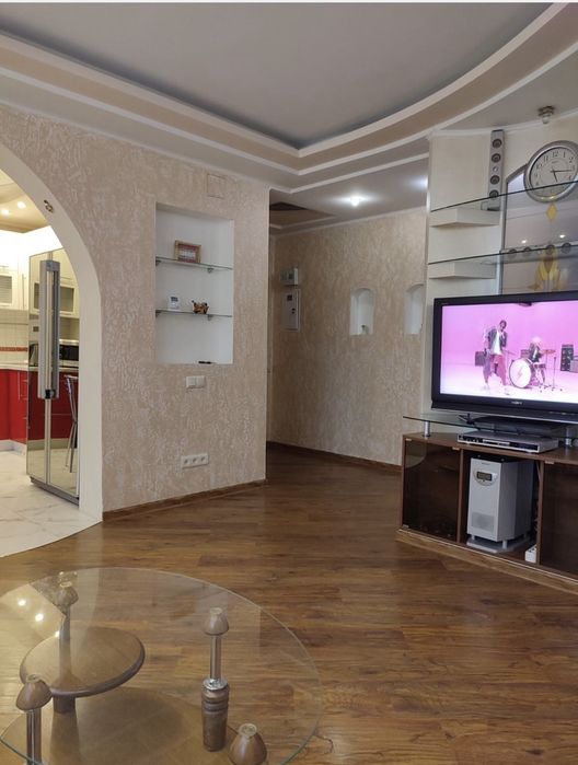 Здам чудову трьох кімнатнц квартиру/6я Слобідська/Індив опаленея