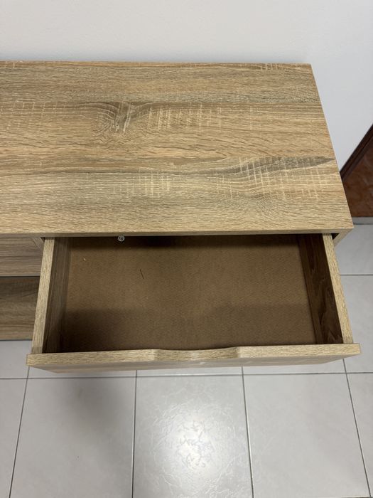 Aparador de entrada em madeira clara e ferro preto – 80x30x75 cm
