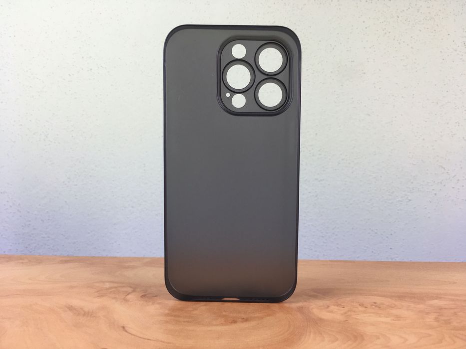 Capa p/ iPhone 14 Pro **nova**