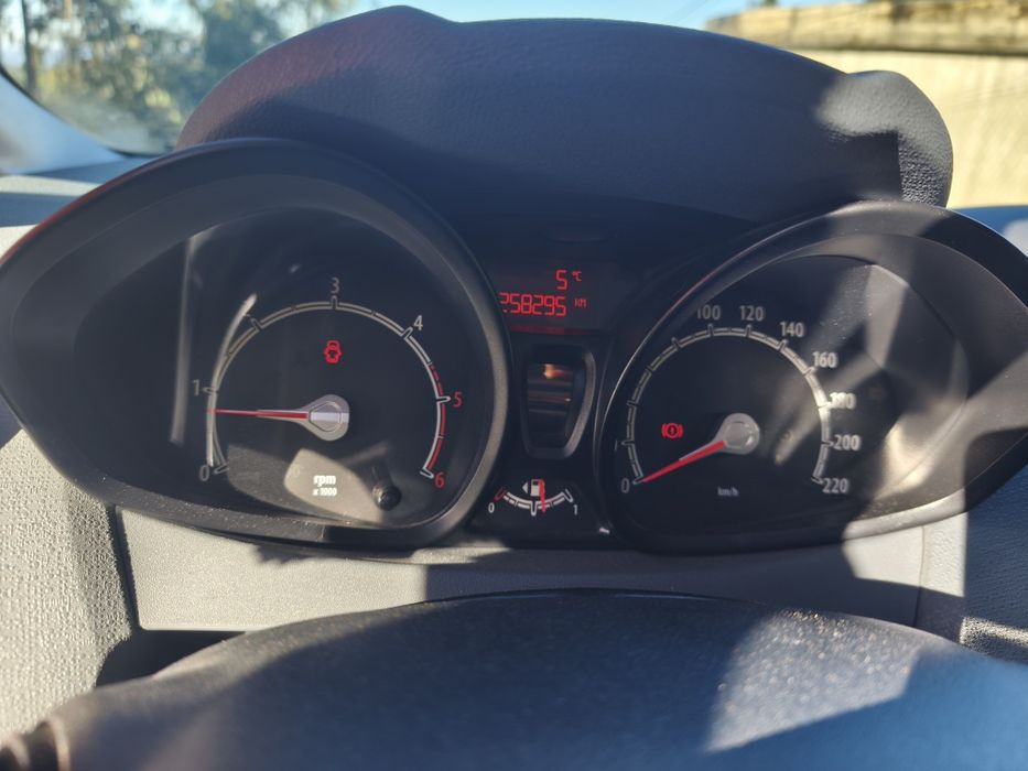 Vendo Ford Fiesta Van 1.4 TDCI