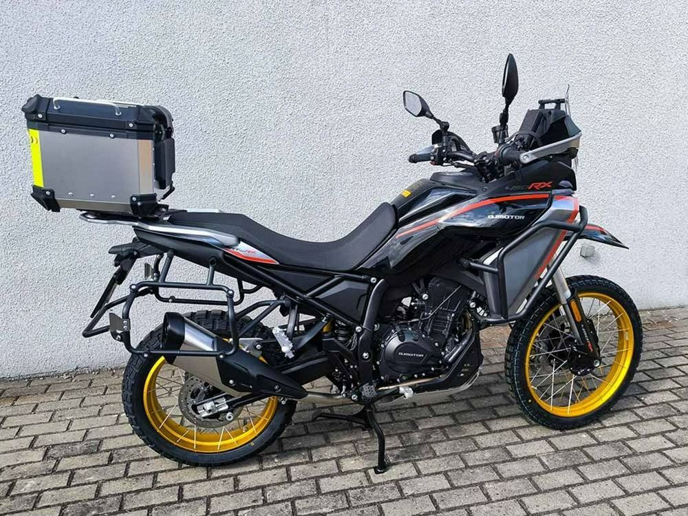 alt