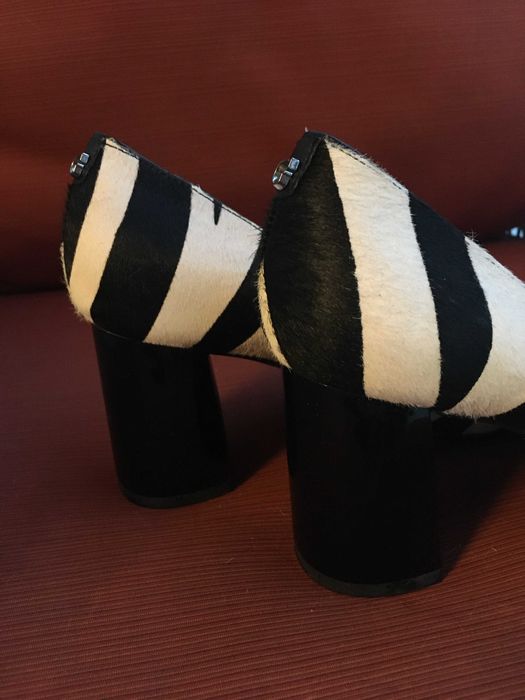 Buty skórzane NOWE pantofle damskie GUESS