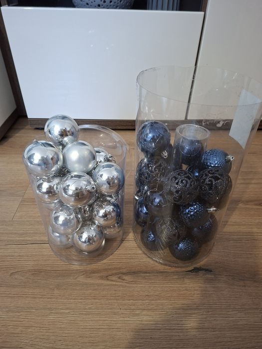 Bombki plastikowe granatowe i srebrne