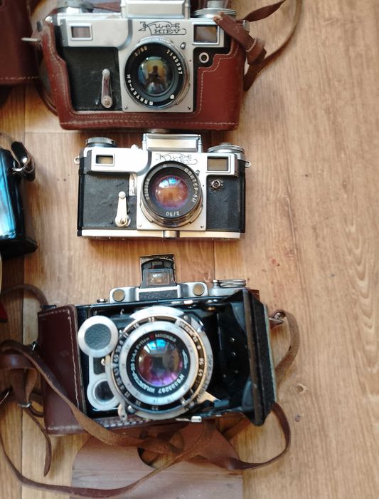 Советский фотоаппарат Киев с объективом Юпитер 8м