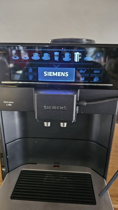 Ekspres do kawy Siemens EQ.6plus s100