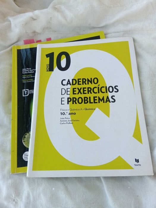 Manuais de Física e Química 10º
