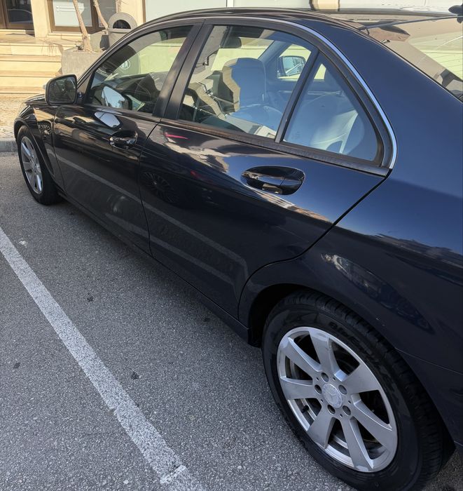 Mercedes C200 CDI Ano 2008 em muito bom estado . — photo 4