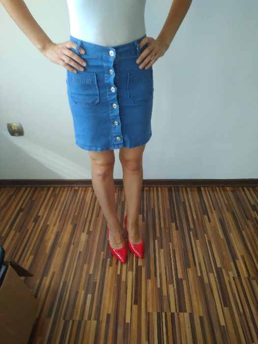 Spodnica jeansowa mini na guziki 34 XS