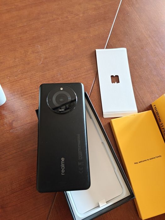 Smartphone REALME 11 PRO+