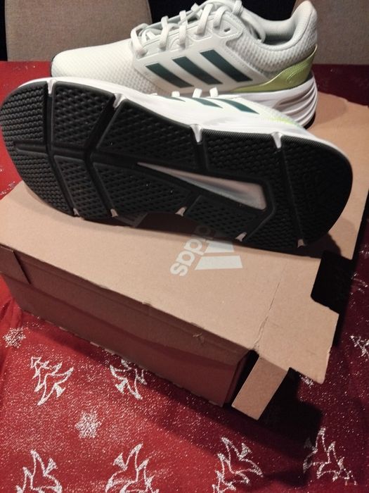 Sapatilhas adidas de homem