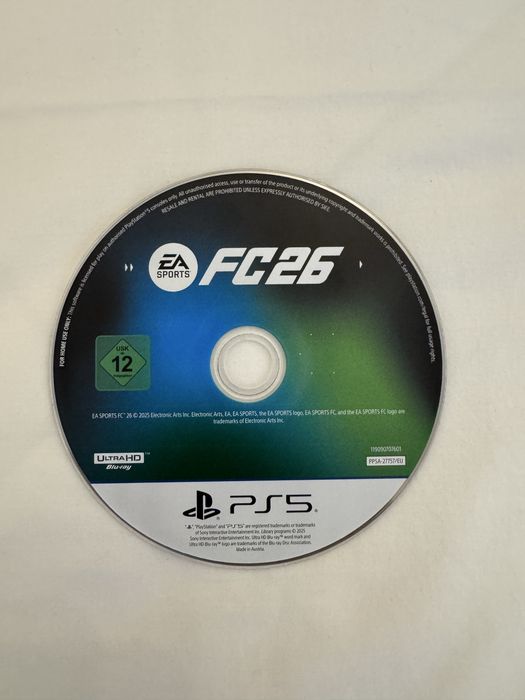 PlayStation 5 ( Standard )+ FIFA 26 + Acessórios