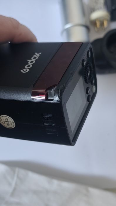 Спалах godox AD200 pro