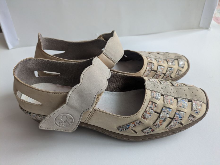 Skórzane buty damskie Rieker