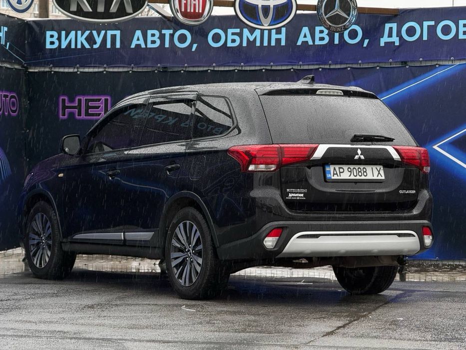 Mitsubishi Outlander 2019 рік можливий ОБМІН
