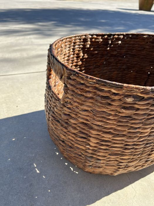 Cesto oval grande em verga com pegas – 48cm – Novo