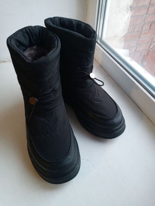 Зимние ботинки