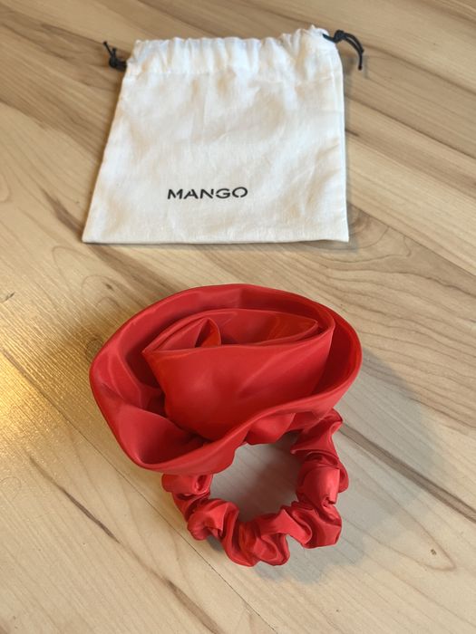 Róża gumka do włosów Mango