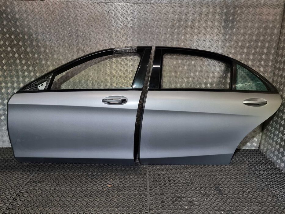 Двери передние задние правые левые Mercedes Benz S-klass W222 разборка