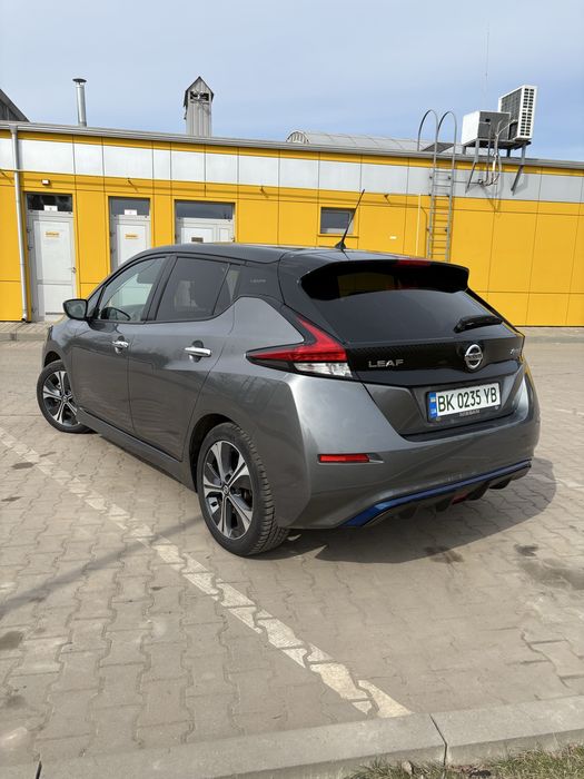 Nissan Leaf 2021