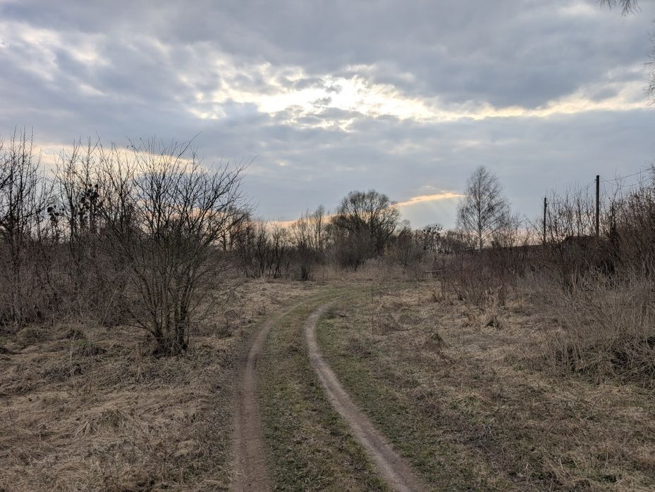 Продам будівлю складу в с.Гуменники