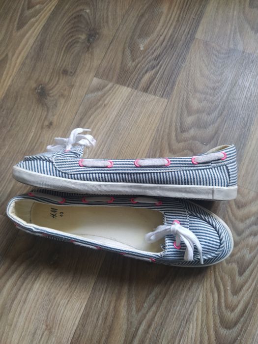 Удобные и мягкие мокасины