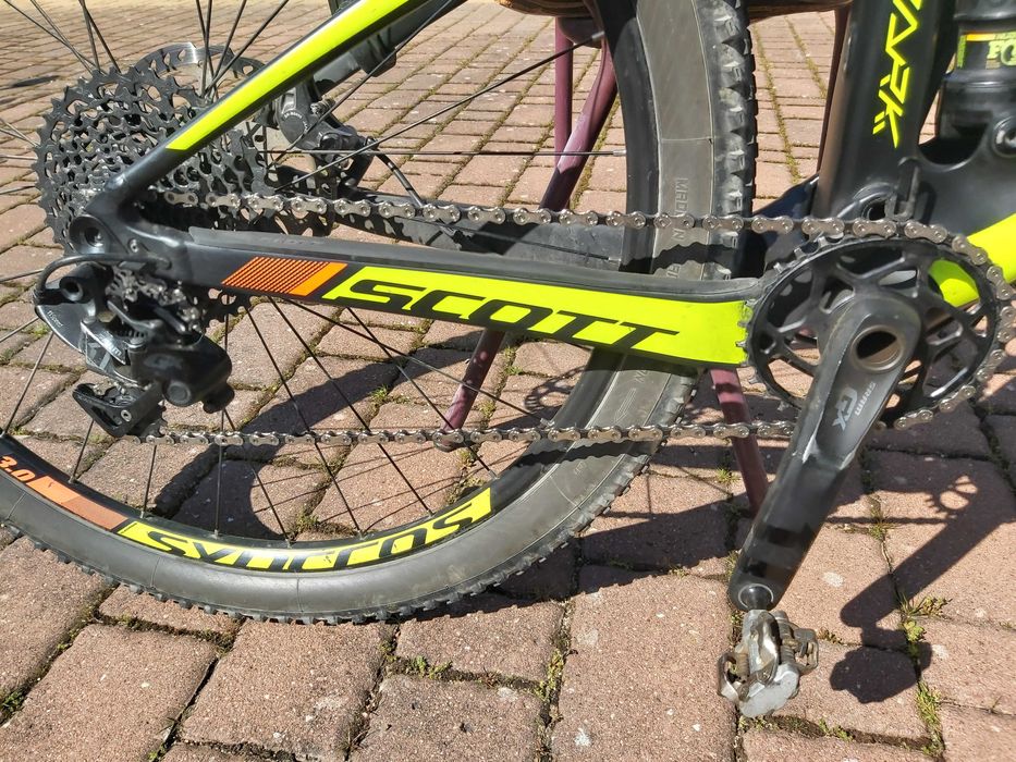 Bicicleta BTT Carbono