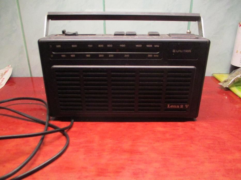 radio LENA 2 z PRL-u antyk
