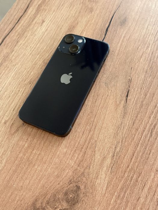 Iphone 13 mini.