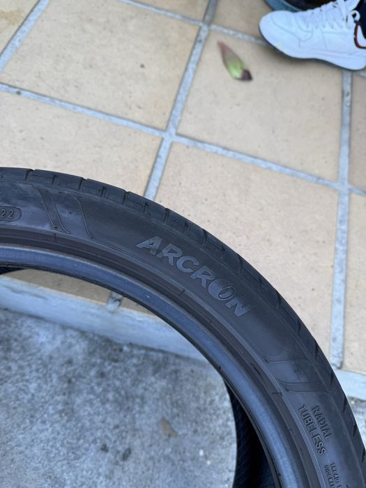 Par de pneus 225/40/18