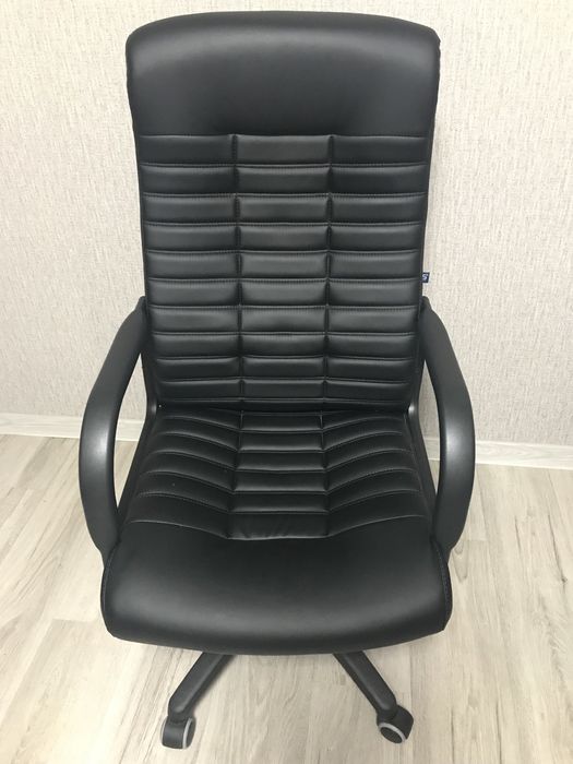 Продам офисное кресло