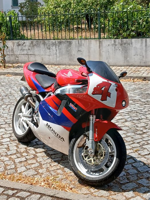 CBR 900 RR 1998.