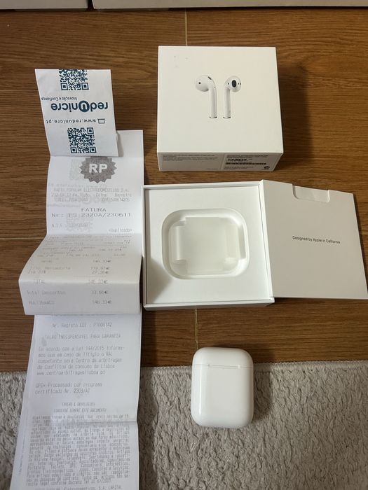 Apple Airpods 2019
