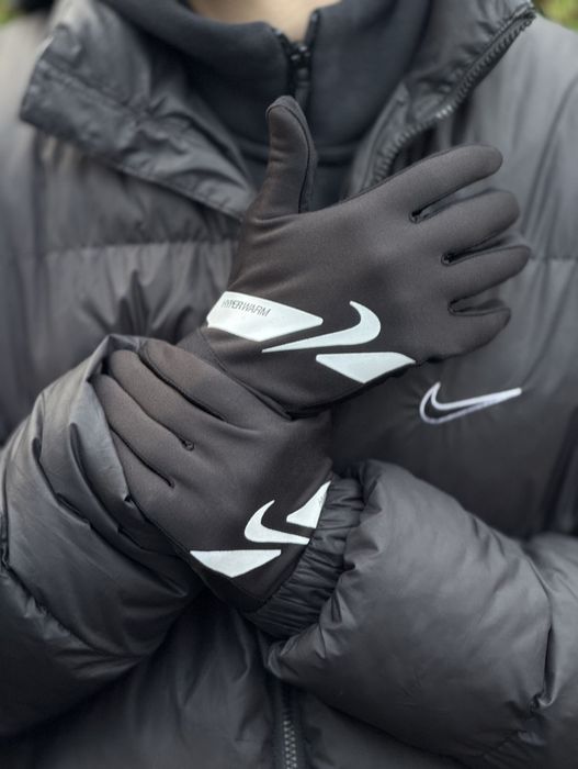 Перчатки Nike HyperWarm Windproof найк