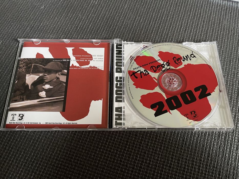 Tha Dogg Pound - 2002 (2001) CD + hypesticker